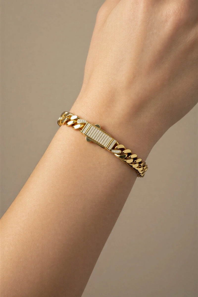 Düz Taşlı Gurmet Model Gold Altın Kaplama Bileklik