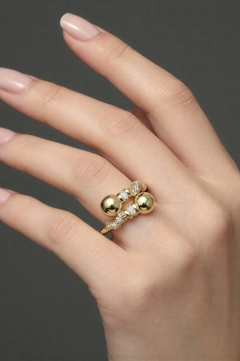 Top Model Taş Detay Gold Altın Kaplama Yüzük