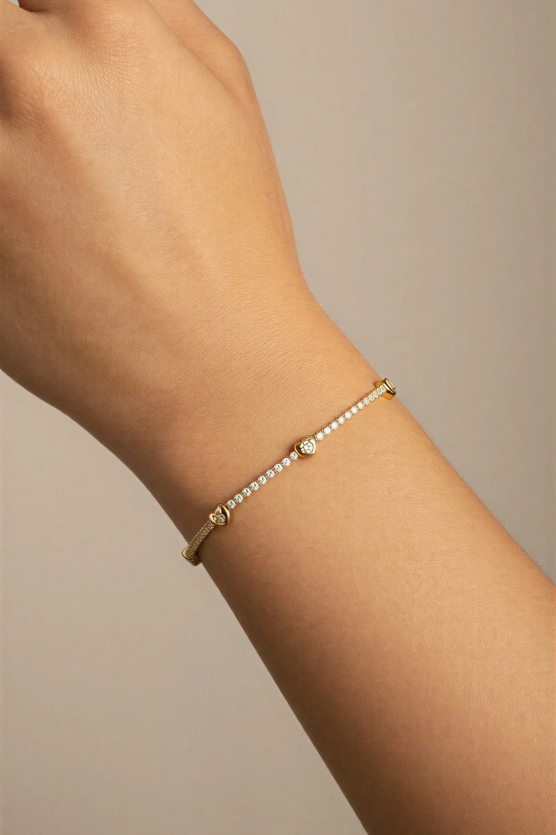 Su Yolu Model Taşlı Kalp Detay Gold Altın Kaplama Bileklik