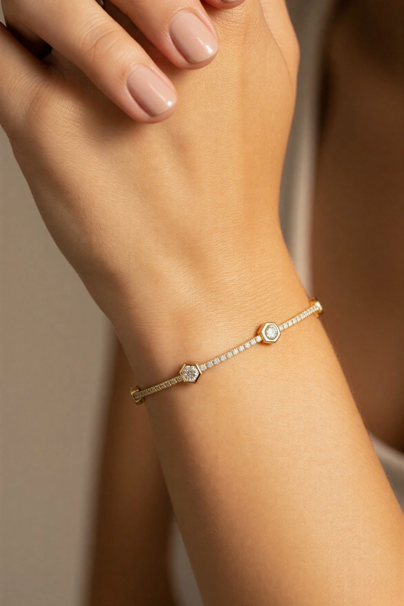 Su Yolu Model Altıgen Detay Gold Altın Kaplama Bileklik