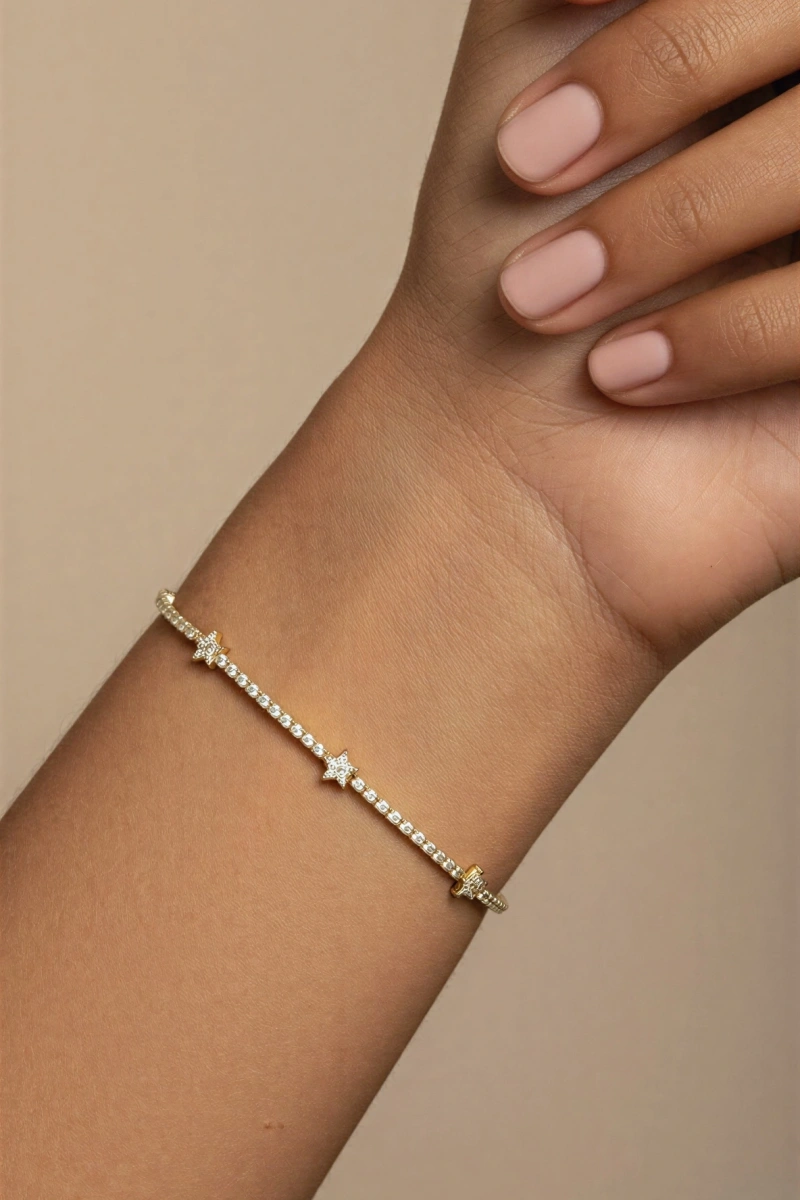 Su Yolu Model Taşlı Yonca Detay Gold Altın Kaplama Bileklik