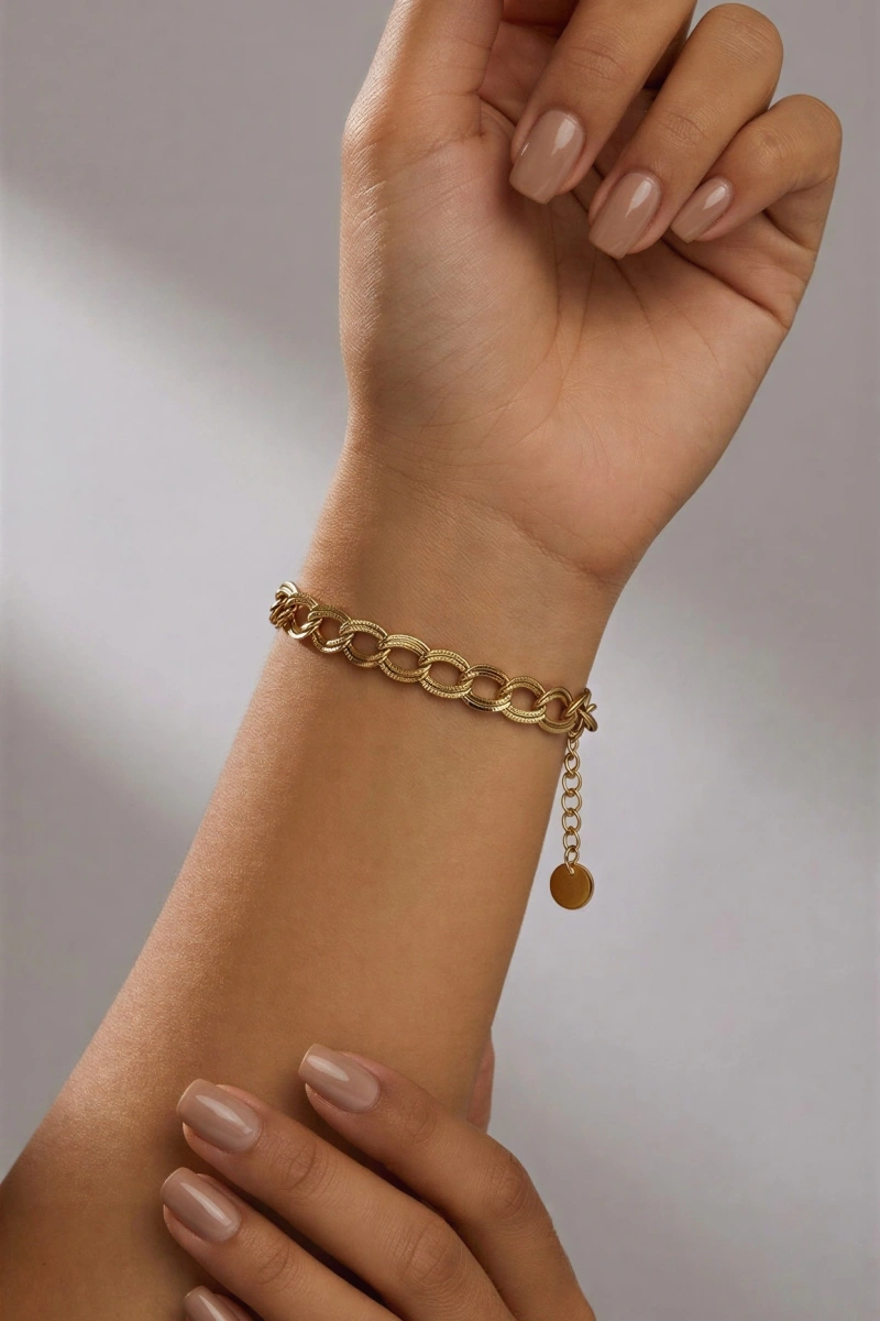 Desenli Çift Halka Model Gold Altın Kaplama Çelik Bileklik