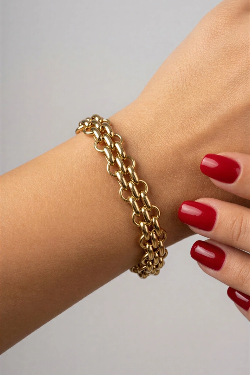 Suzi Model Gold Altın Kaplama Çelik Bileklik