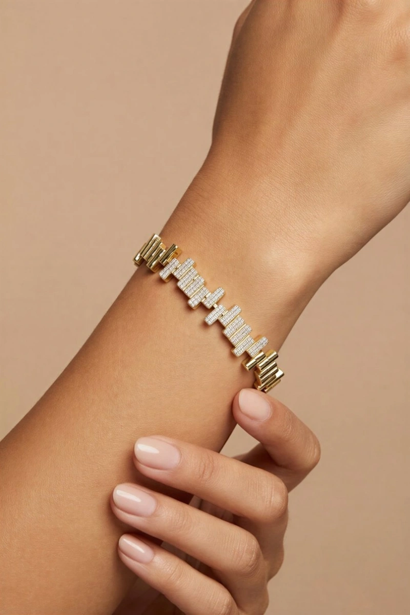 Frekans Model Taş Detay Gold Altın Kaplama Bileklik