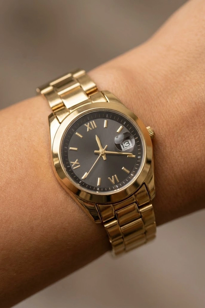 Roma Rakam Model Gold İçi Siyah Kadın Kol Saati