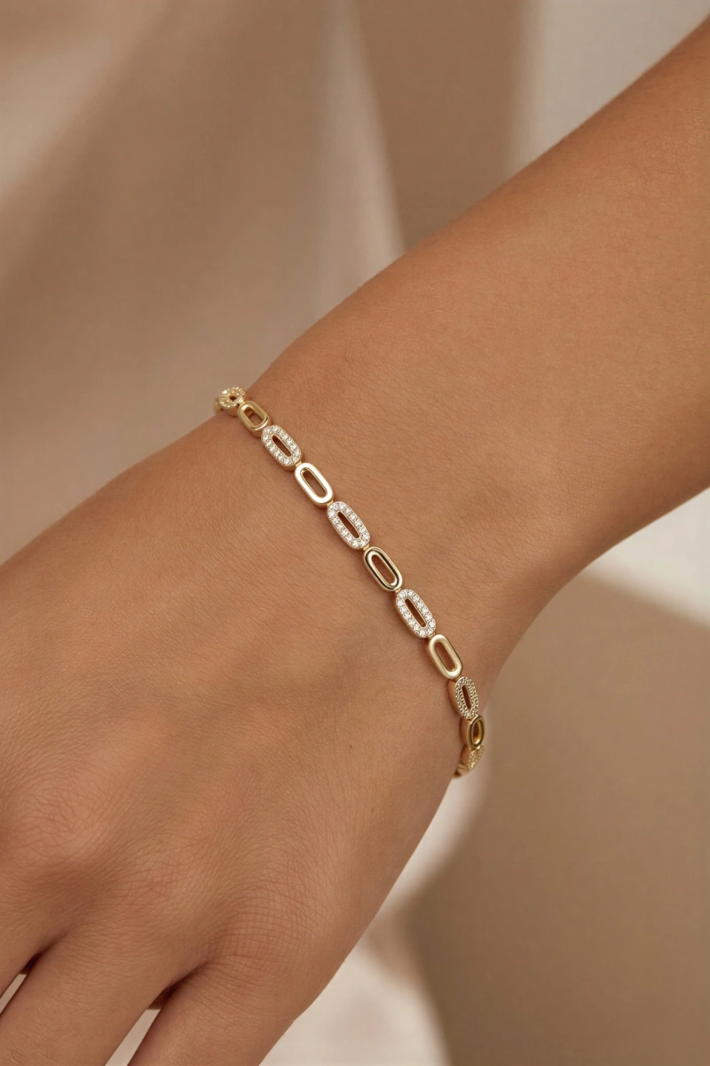 Elips Model Taş Detay Gold Altın Kaplama Bileklik