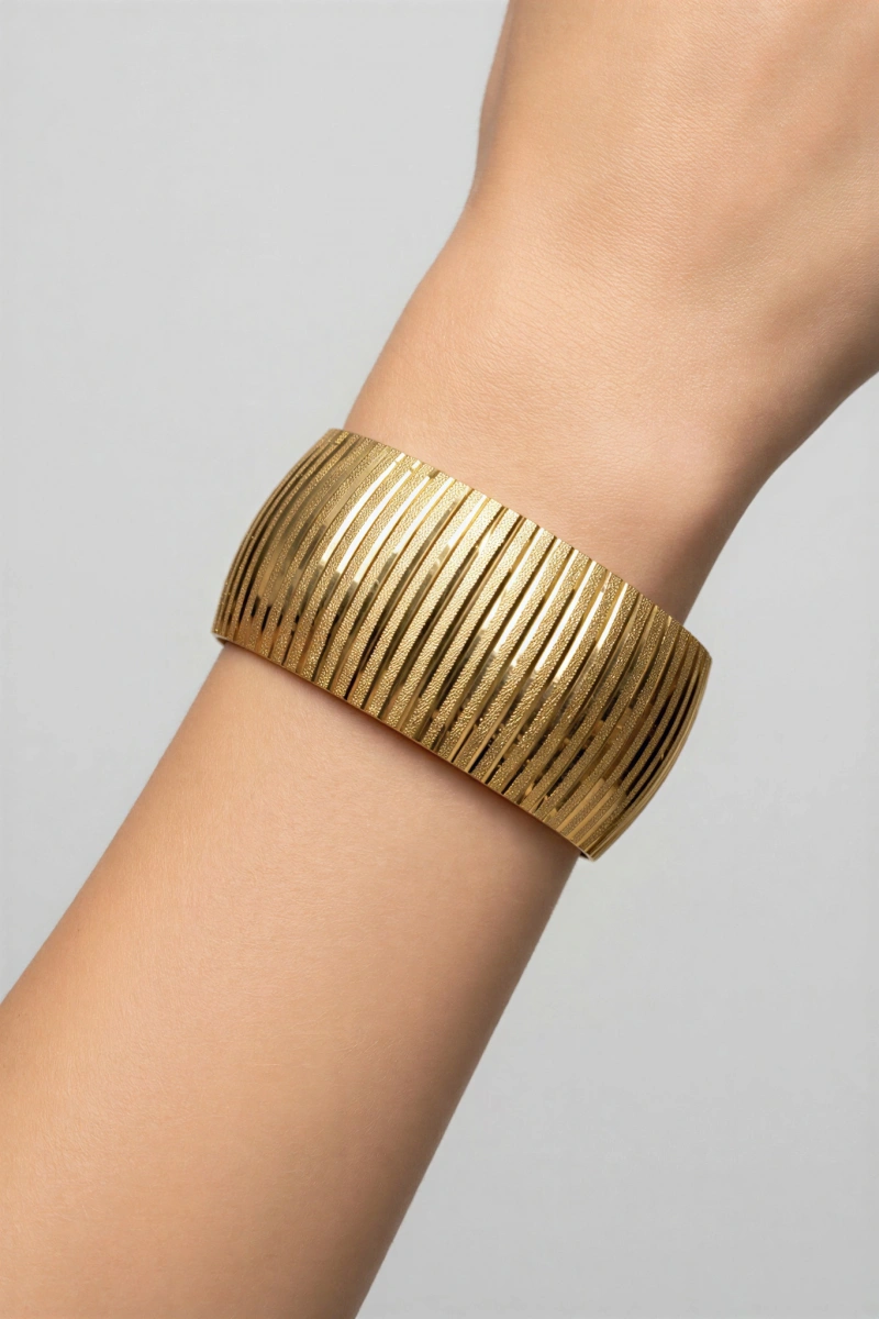 Sim Çizgi Model Kalın Kuyum Kelepçe Model Bilezik