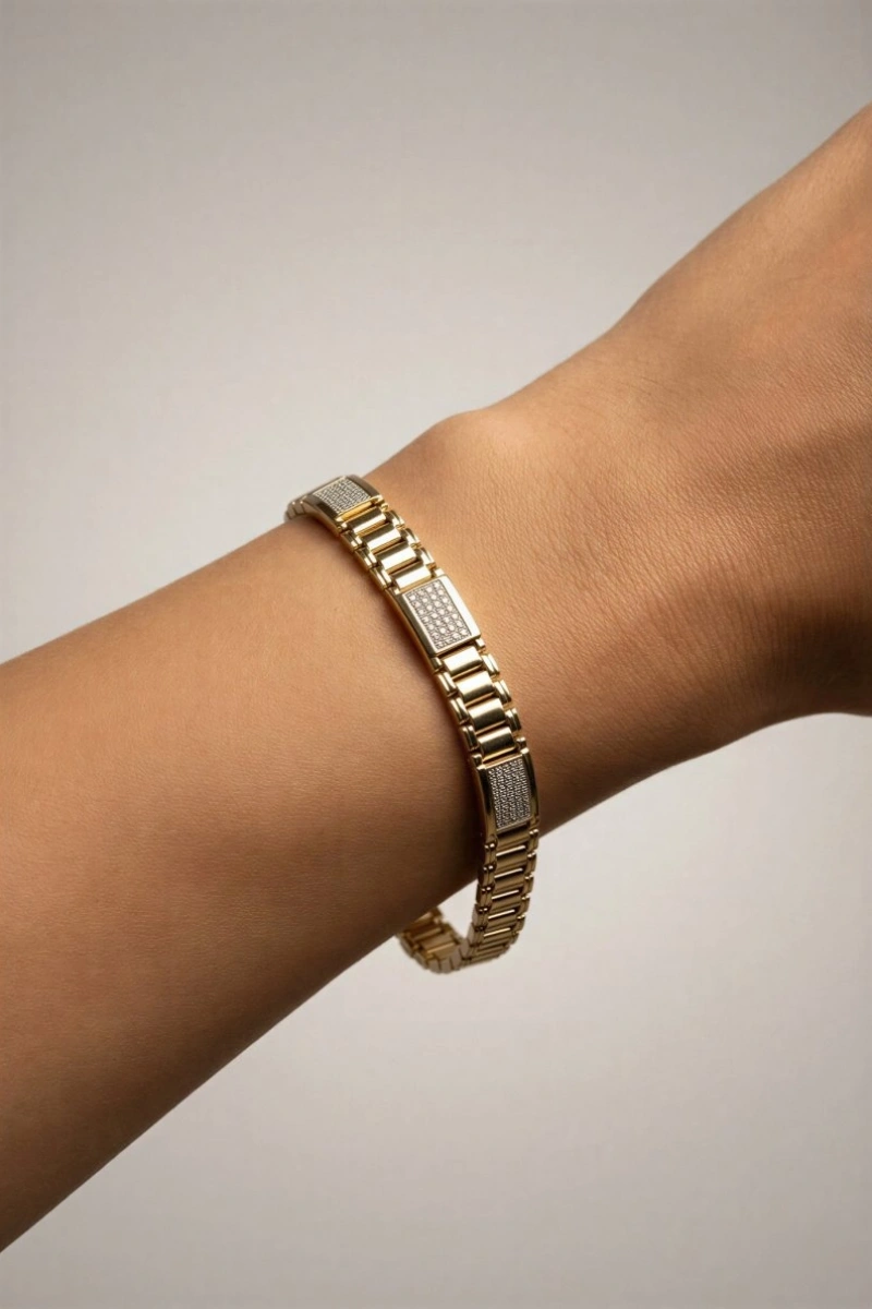 Ray Model Taş Detaylı Gold Altın Kaplama Bileklik