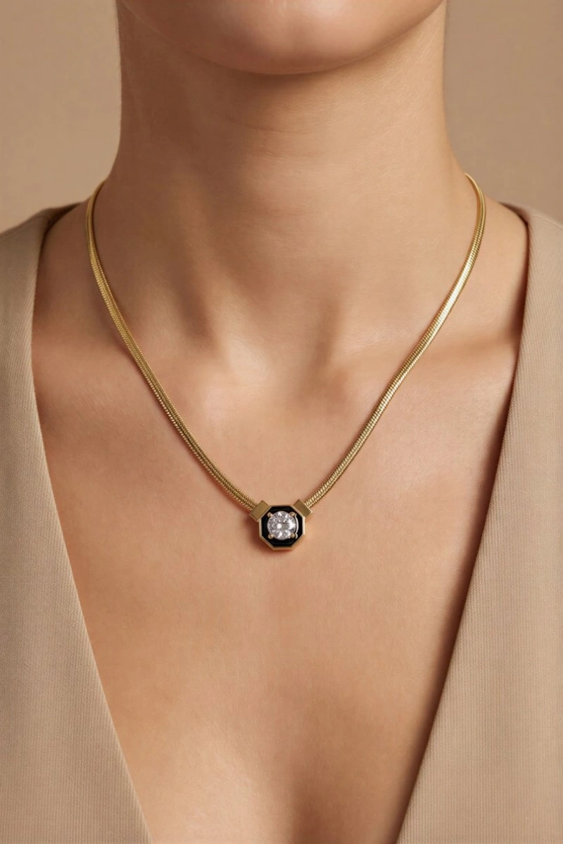 Tek Taş Detay Gold Altın Kaplama Kolye