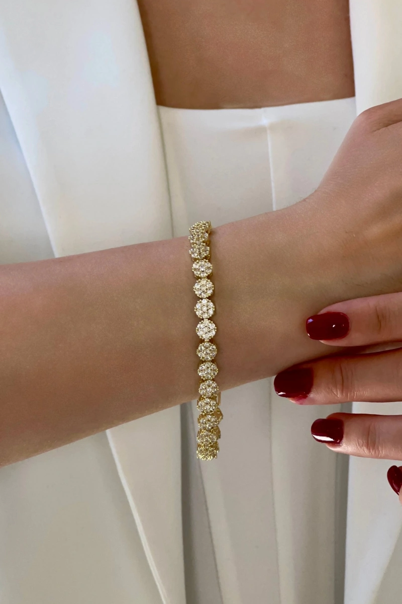 Taş Detay Çiçek Model Gold Altın Kaplama Bileklik