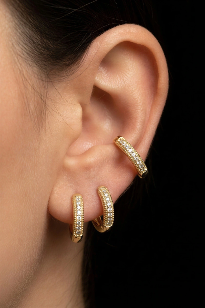 Taşlı Halka Model Gold Altın Kaplama Üçlü Küpe