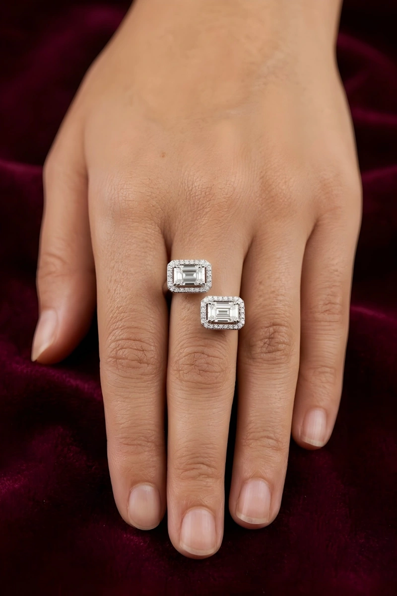 Teukros Model Zirkon Taşlı Pırlanta Taşlı Yüzük