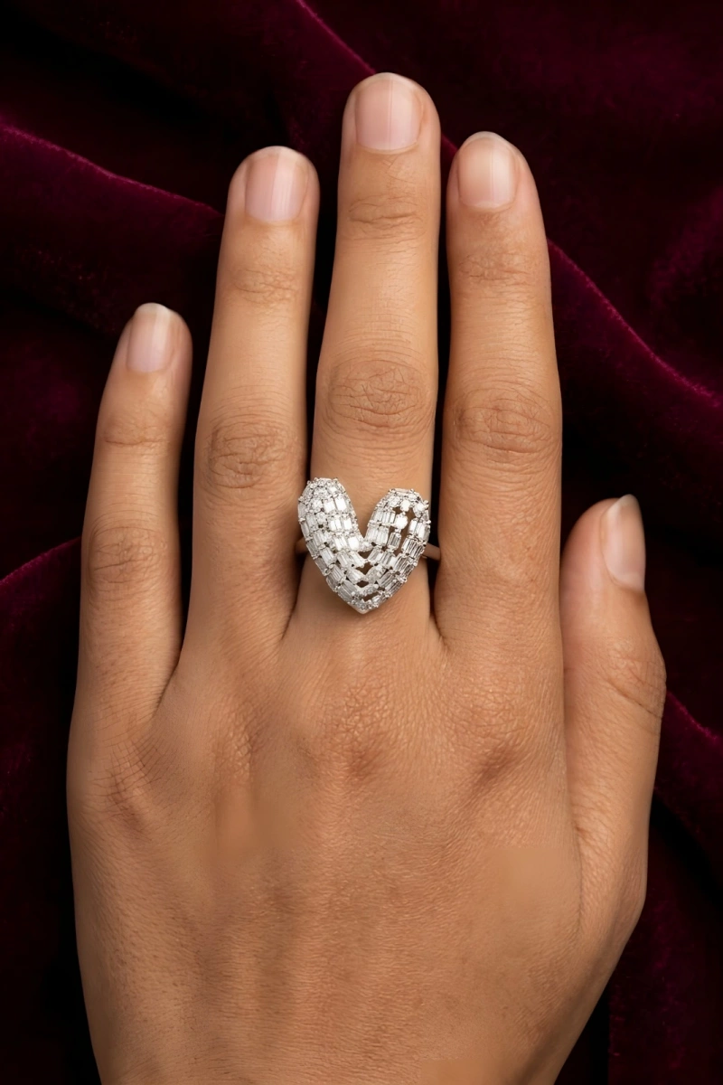 Peneus Model Zirkon Taşlı Pırlanta Taşlı Yüzük