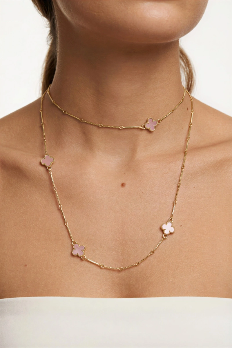 Uzun Pembe Yonca Model Gold Altın Kaplama Kolye