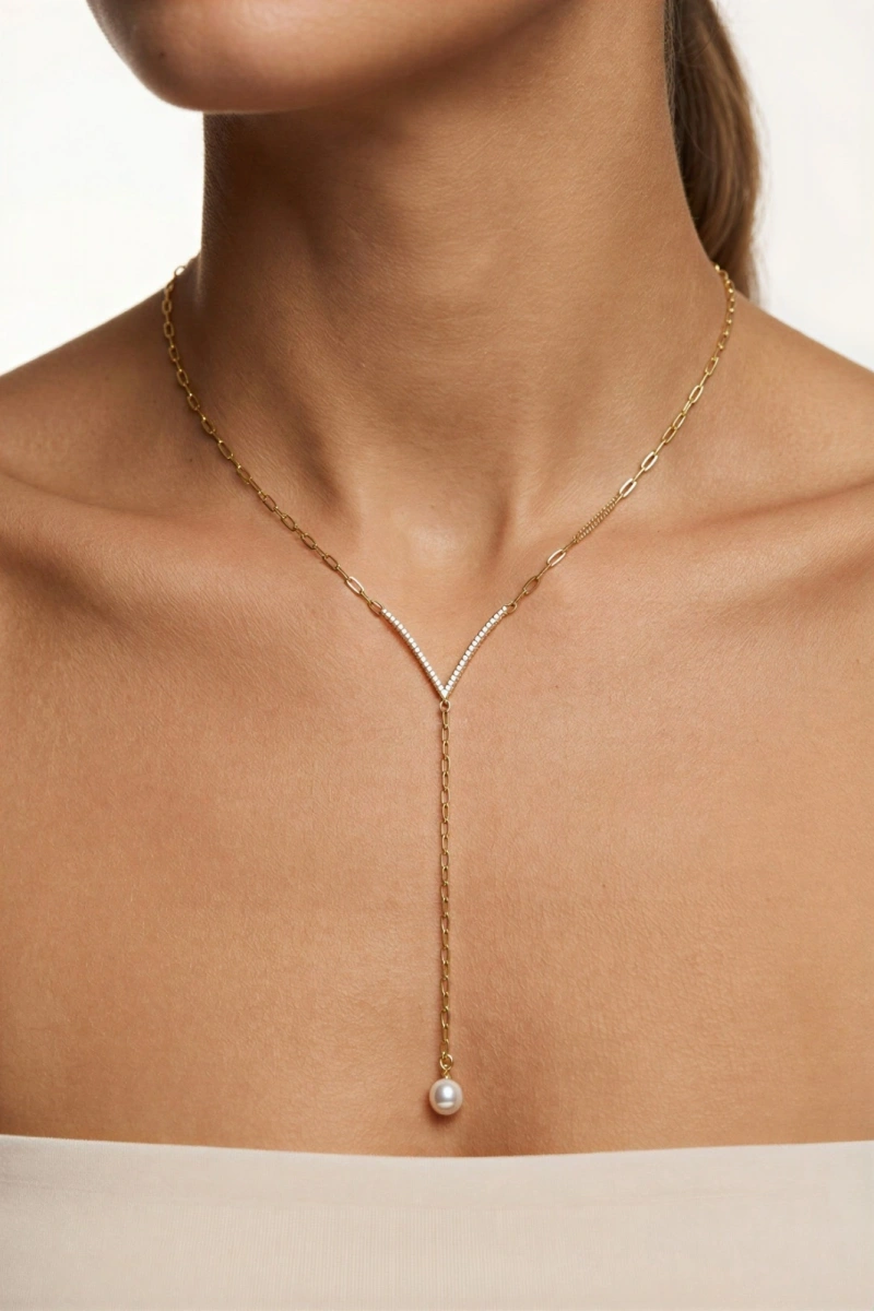 V Model İnci Sarkıt Detay Gold Altın Kaplama Kolye