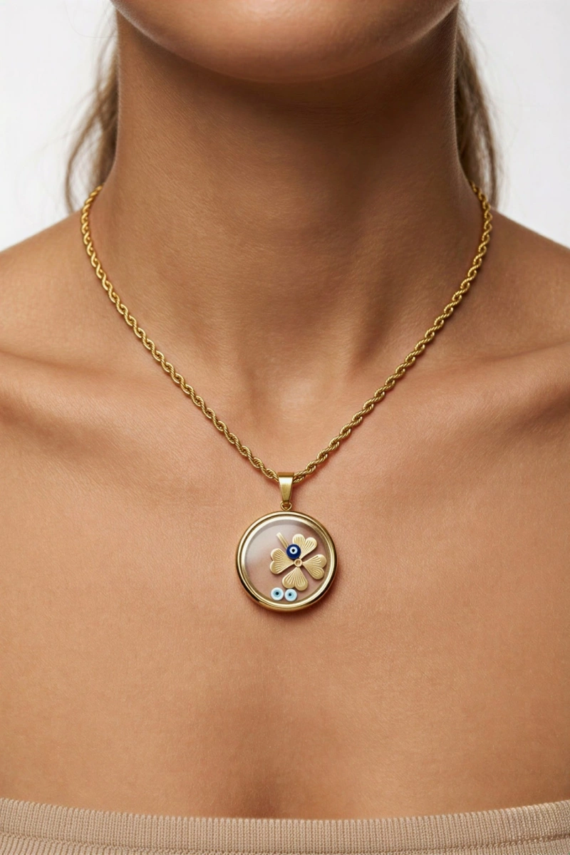 Cam Çerçeve Burgu İtalyan Zincir Yonca Gold Altın Kaplama Çelik Kolye