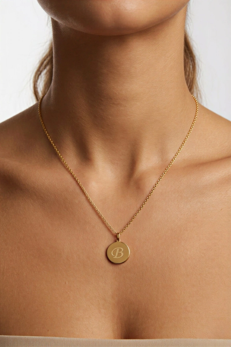 Uzun Zincir Plaka Model Gold Altın Kaplama Kolye