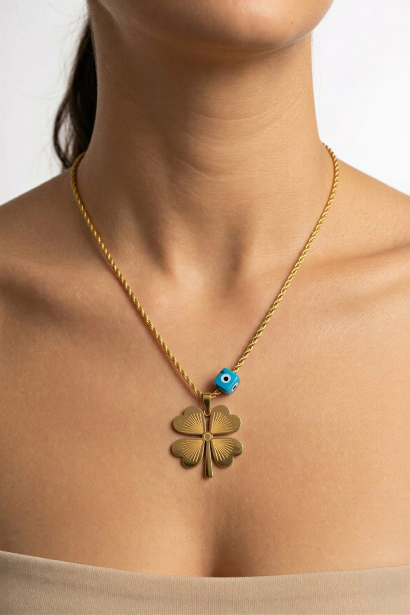 Uzun Zincir Orta Yonca Detay Boncuklu Gold Altın Kaplama Kolye