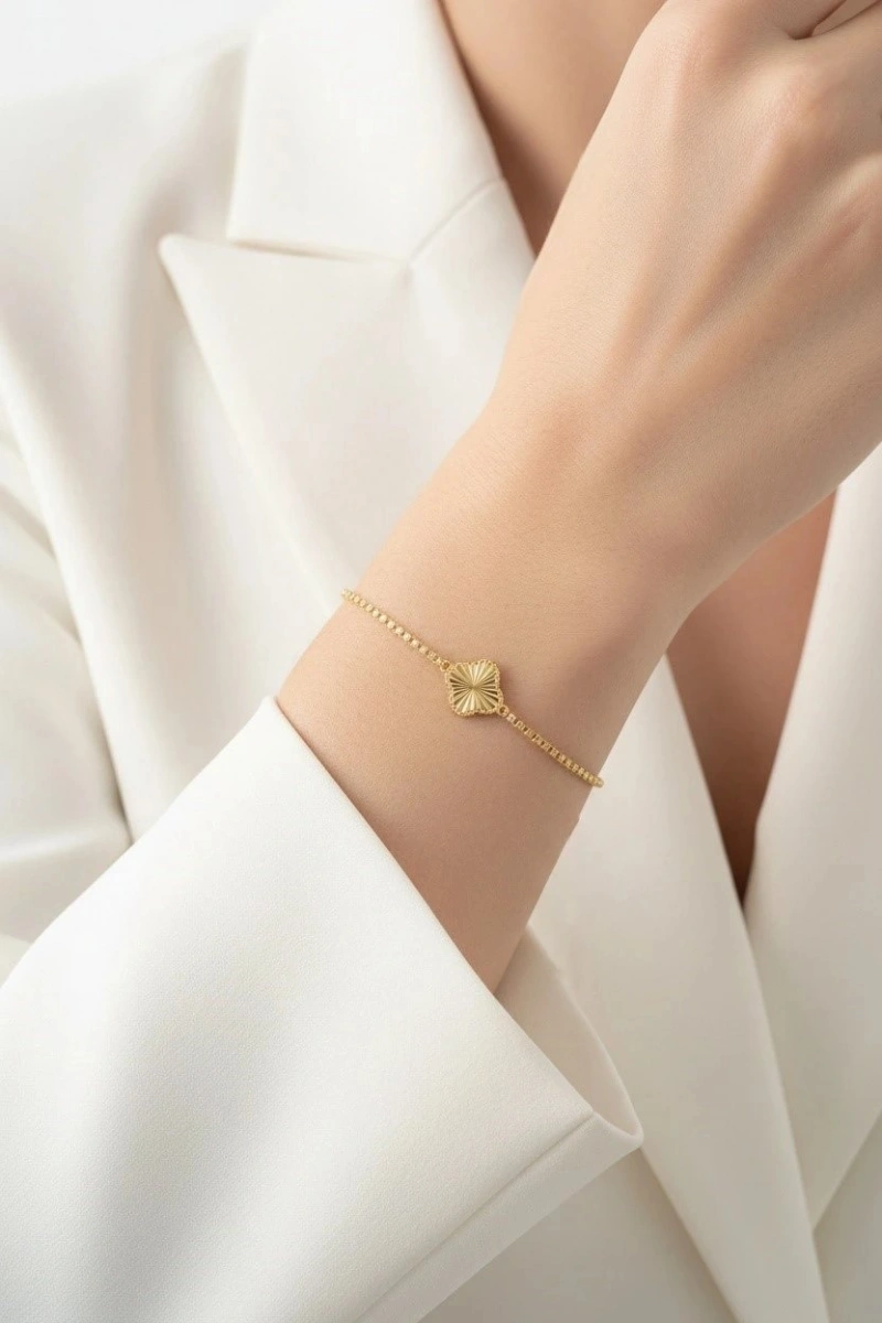 Su Yolu Zincir Çizgi Detay Gold Altın Kaplama Bileklik