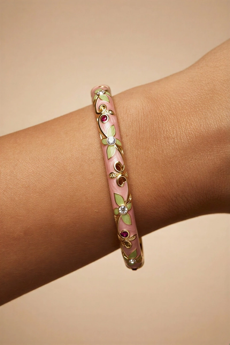 Pembe Yeşil Renk Mineli Model Altın Kaplama Bileklik