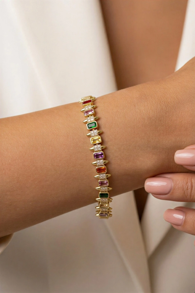Renkli Taş Model Çivi Detay Gold Altın Kaplama Bileklik