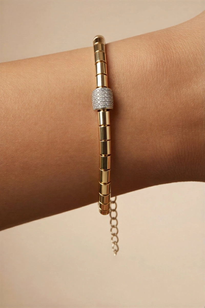 Sıralı Silindir Model Taş Detay Gold Altın Kaplama Bileklik