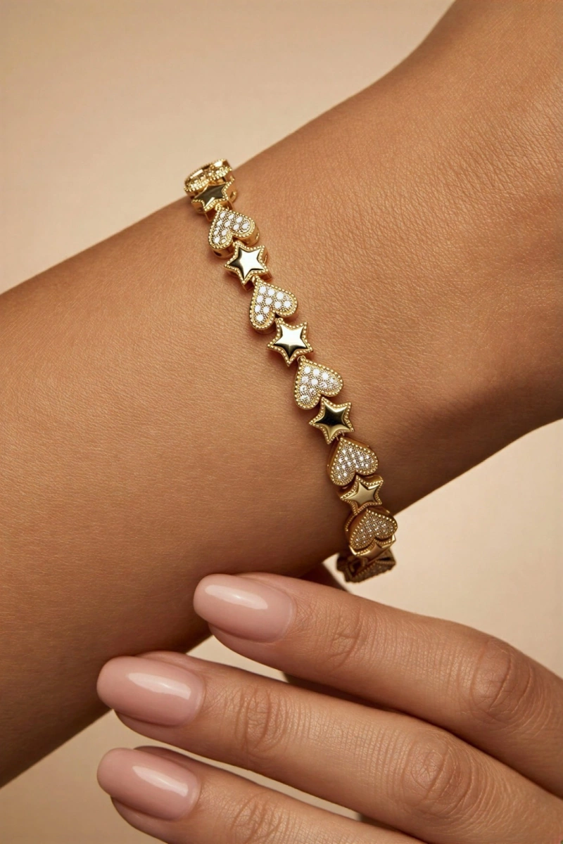 Taşlı Kalp Model Yıldız Detay Gold Altın Kaplama Bileklik