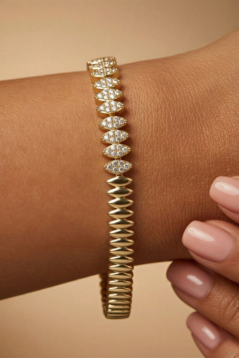 Ruby Tam Taşlı Model Gold Altın Kaplama Bileklik