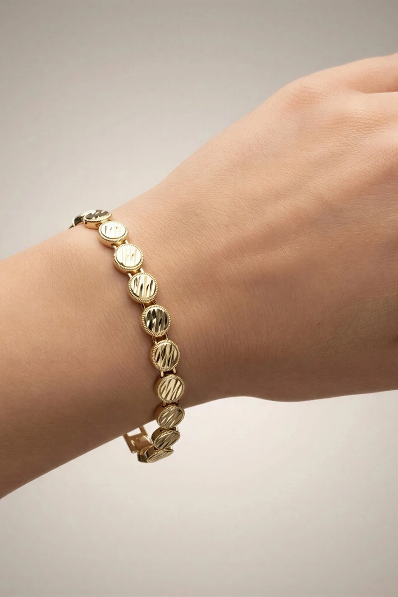 Desenli Sıralı Halka Model Gold Altın Kaplama Bileklik