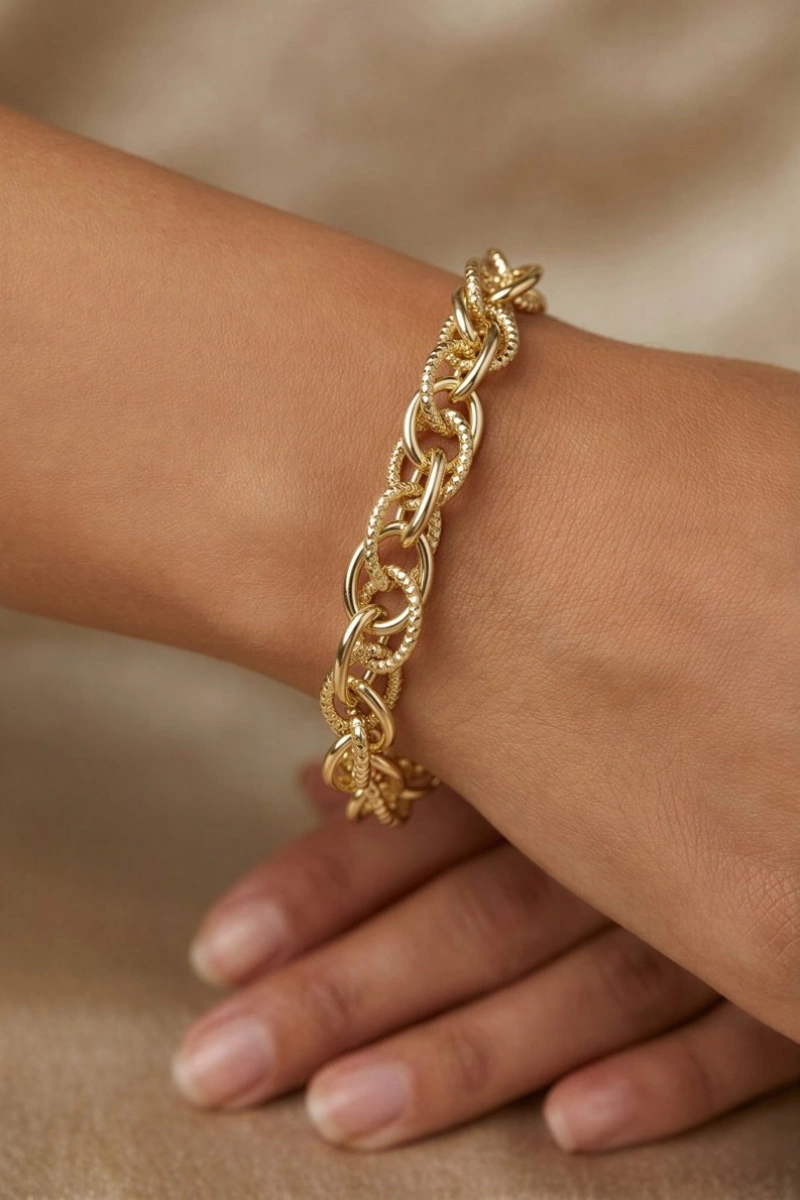 İç İçe Geçme Model Gold Altın Kaplama Bileklik