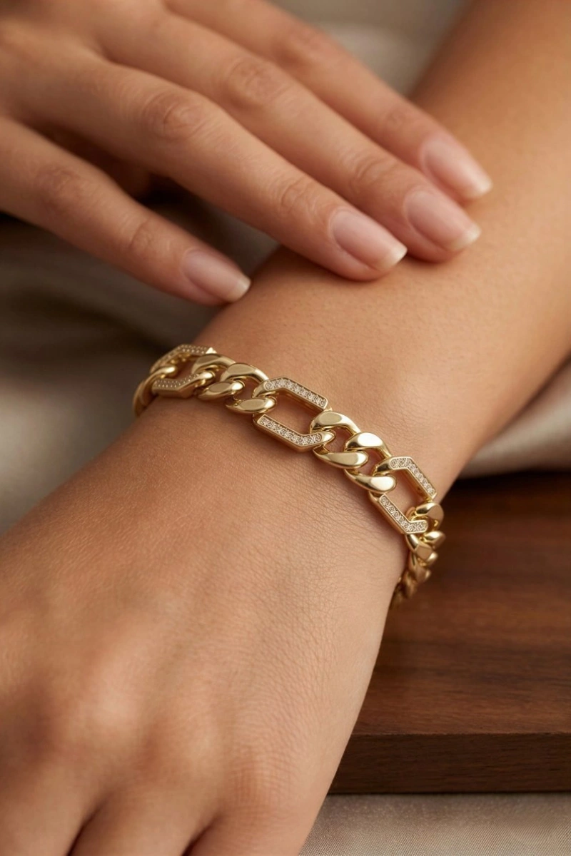 Kayık Model Taş Detay Gold Altın Kaplama Bileklik