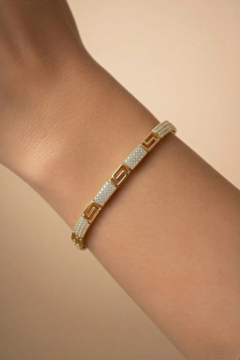 Labirent Model Taş Detay Gold Altın Kaplama Bileklik