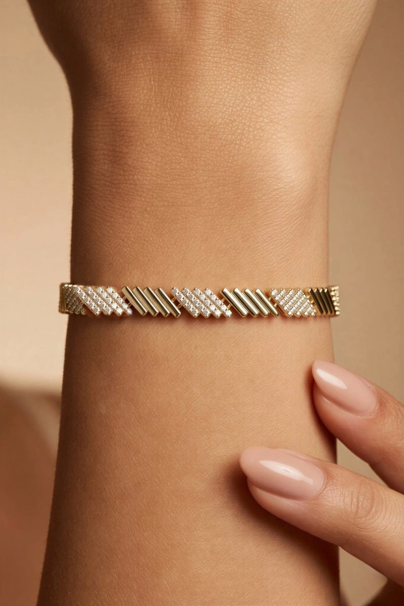 Eğik Sütun Model Gold Altın Kaplama Bileklik