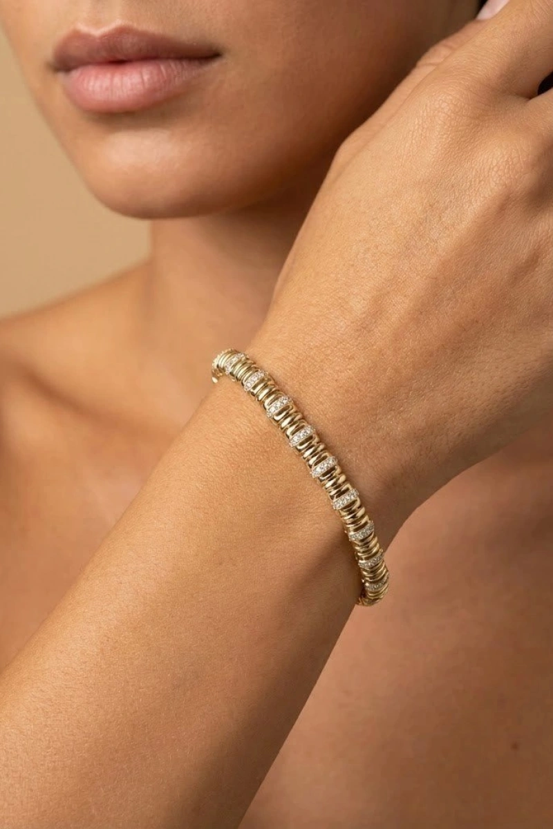 Yarı Silindir Taş Detay Gold Altın Kaplama Bileklik