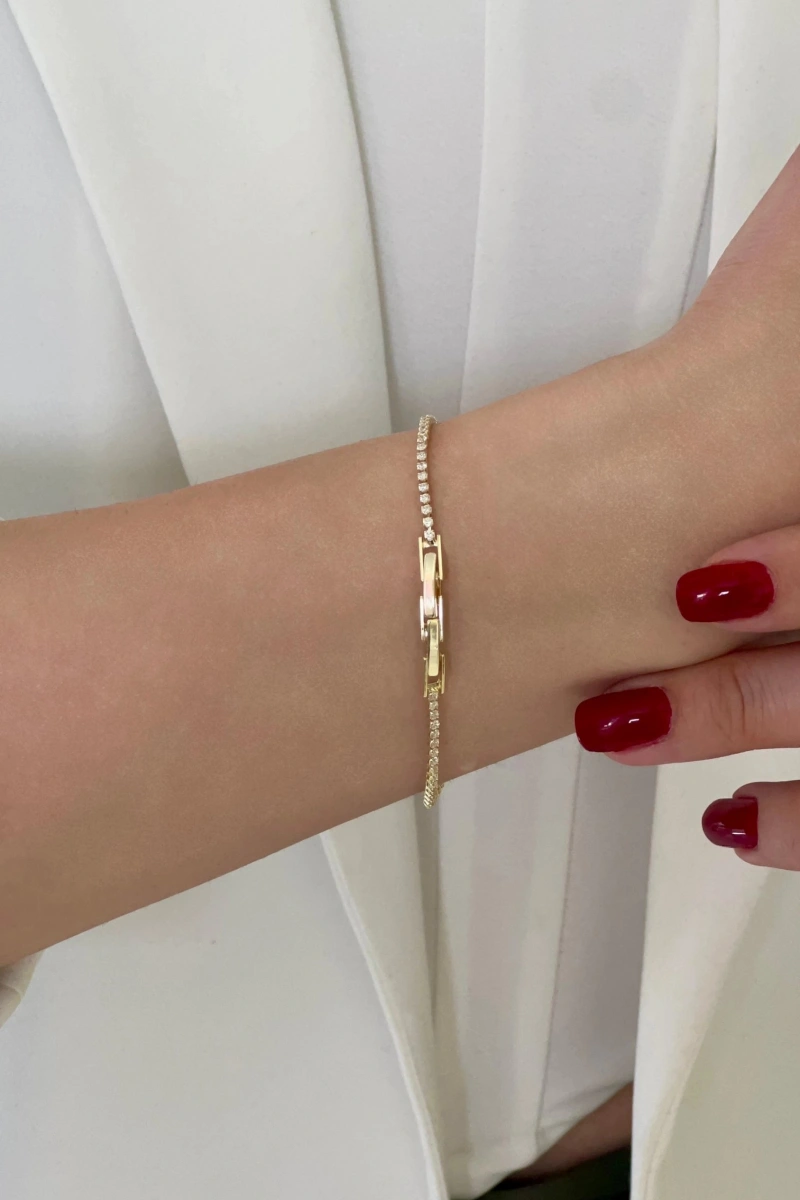 E Harf Su Yolu Detay Gold Altın Kaplama Bileklik