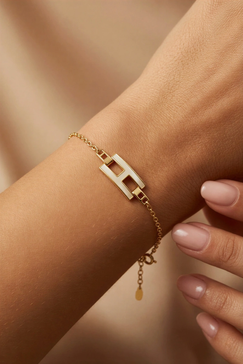 Beyaz Sedef Model Gold Altın Kaplama Çelik Bileklik