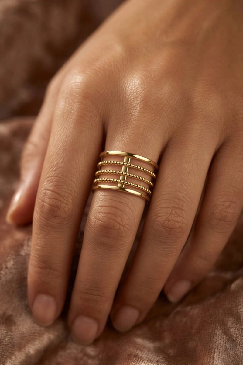 Üç Sıra Dorika Model Gold Altın Kaplama Ayarlanabilir Çelik Yüzük