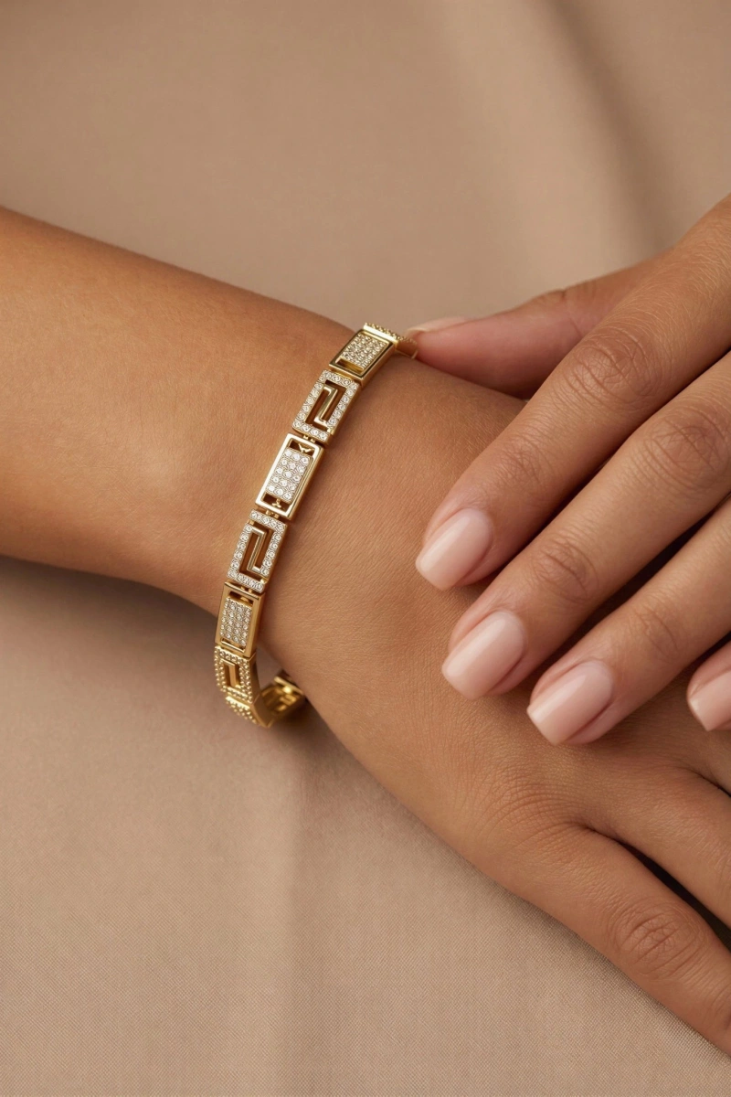 Labirent Model Taş Detay Gold Altın Kaplama Bileklik