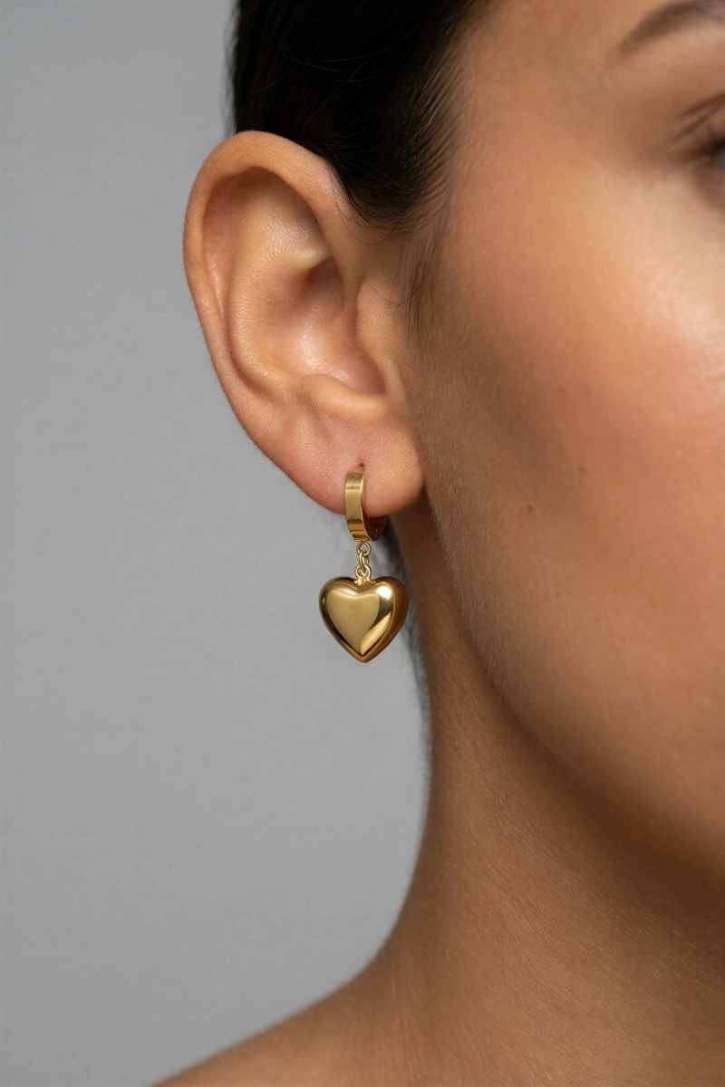 Tombul Kalp Model Gold Altın Kaplama Çelik Küpe