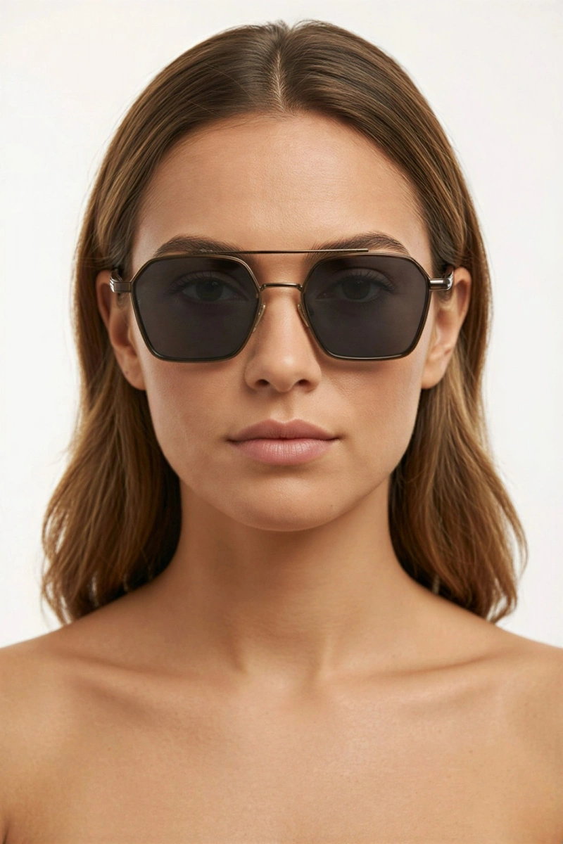 Çubuk Model Kadın Güneş Gözlüğü