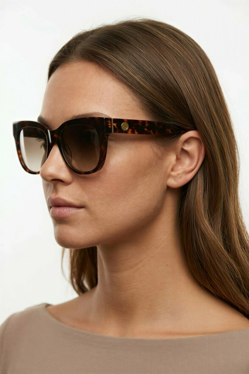 Yarı Halka Model Kadın Güneş Gözlüğü