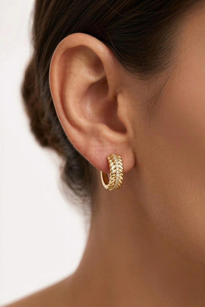 Taşlı Başak Model Gold Altın Kaplama Küpe