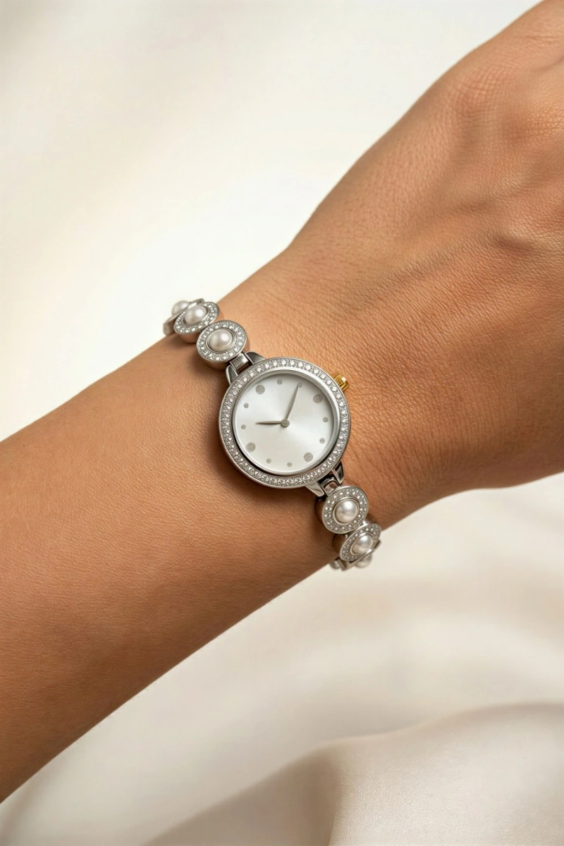 İnci Model Silver İçi Silver Kadın Kol Saati