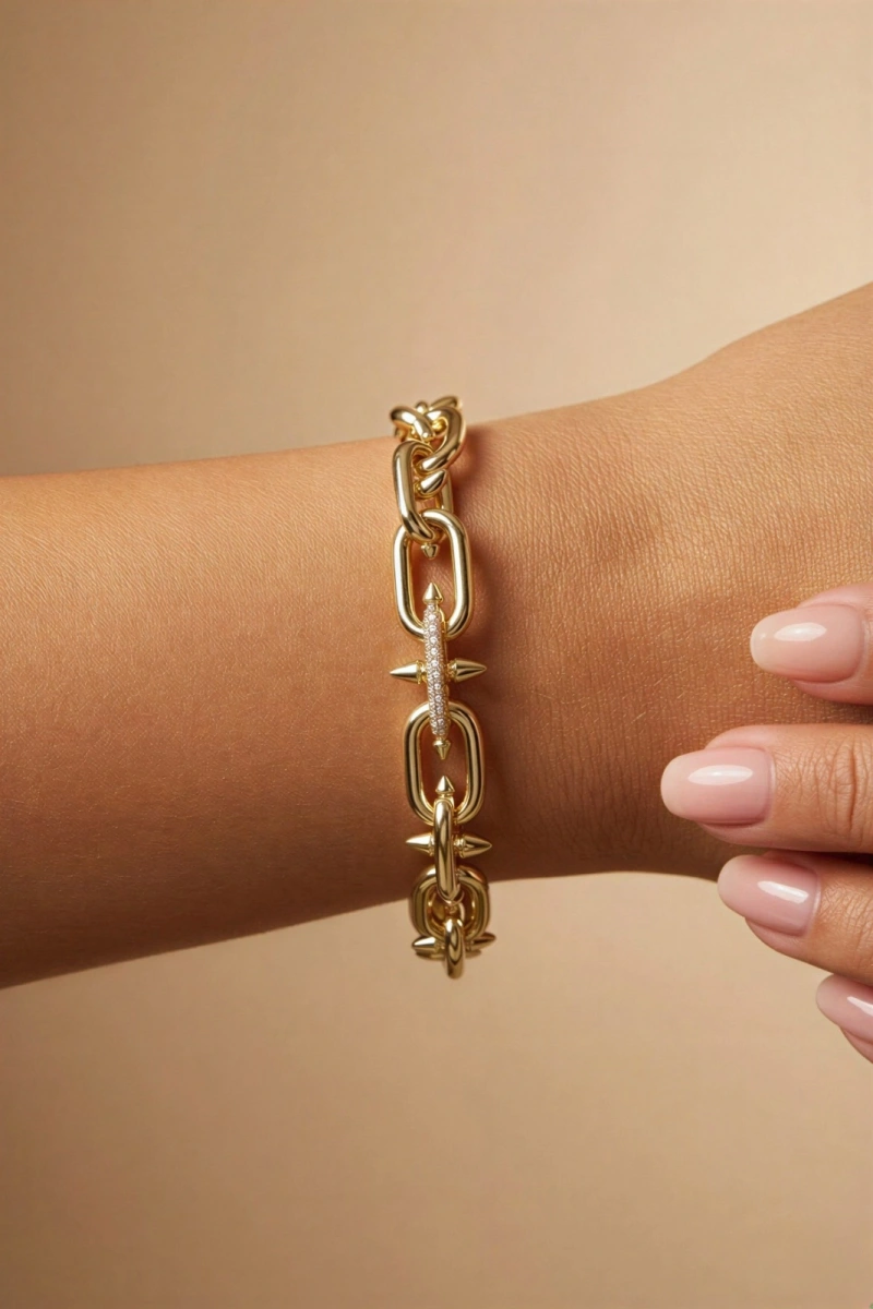 Ataç Zincir Taş Detay Koni Model Gold Altın Kaplama Bileklik