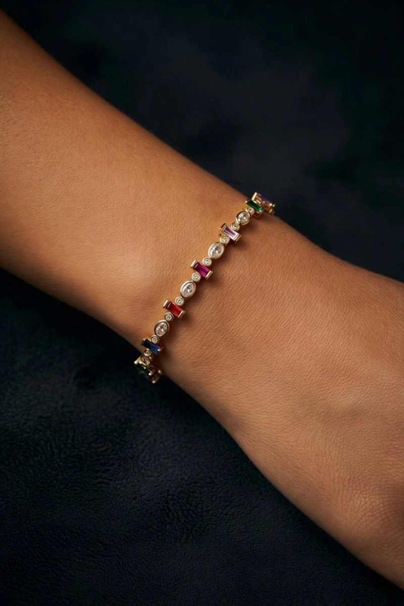 İnce Renkli Taş Model Gold Altın Kaplama Bileklik
