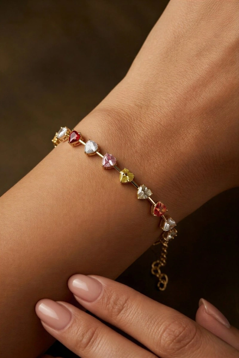 Sıralı Renkli Kalp Model Gold Altın Kaplama Bileklik