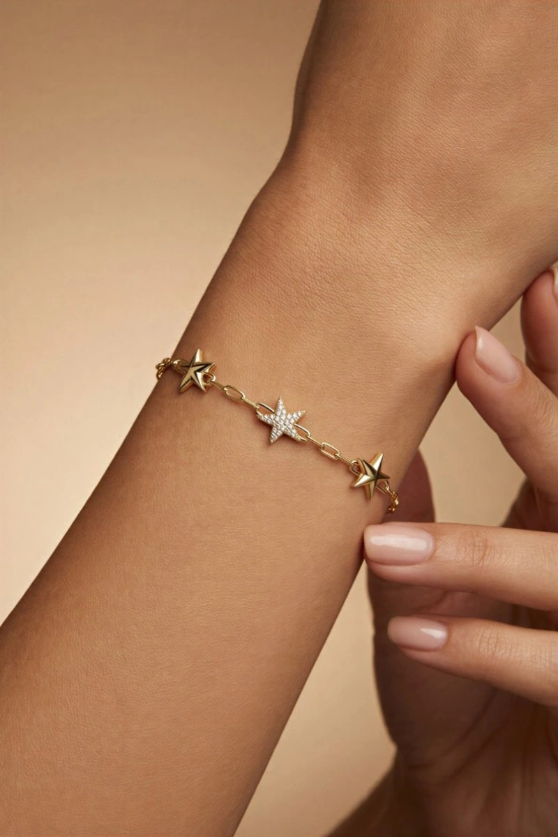 Taşlı Yıldız Model Gold Altın Kaplama Bileklik