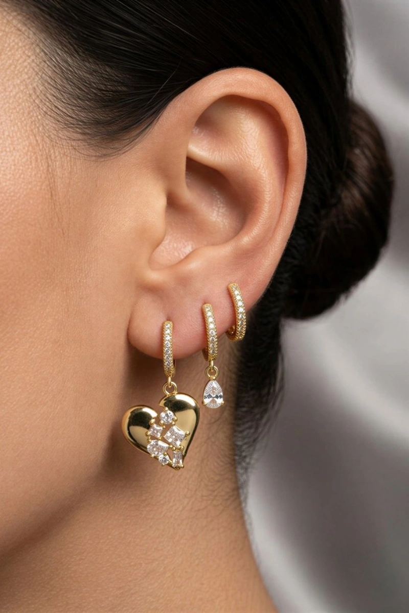 Kırık Kalp Model Gold Altın Kaplama Üçlü Küpe