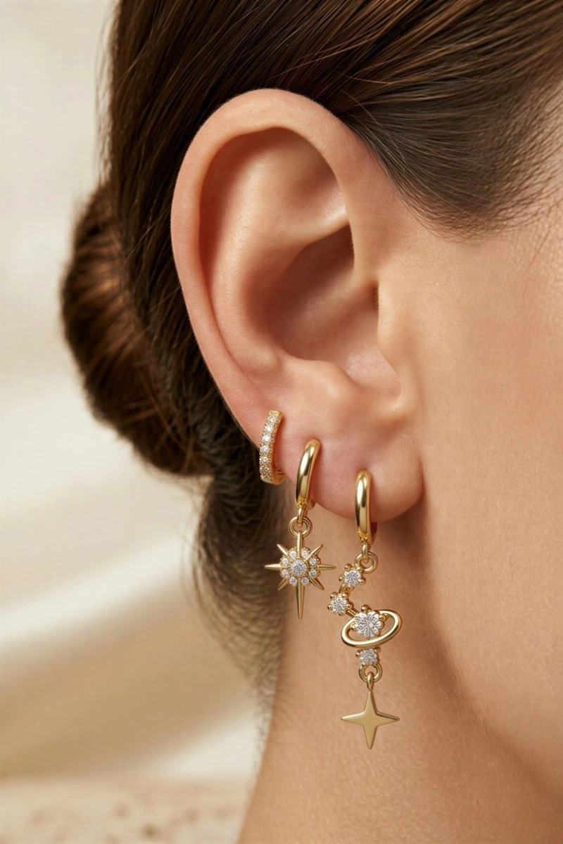 Kuzey Yıldızı Model Gold Altın Kaplama Üçlü Küpe