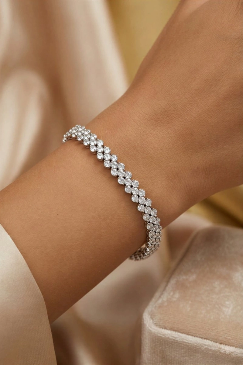 Halka Model Beyaz Altın Kaplama Bileklik